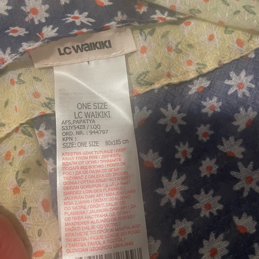 Scarf Bundle - image 8